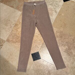 SKIMS Desert Beige Leggings